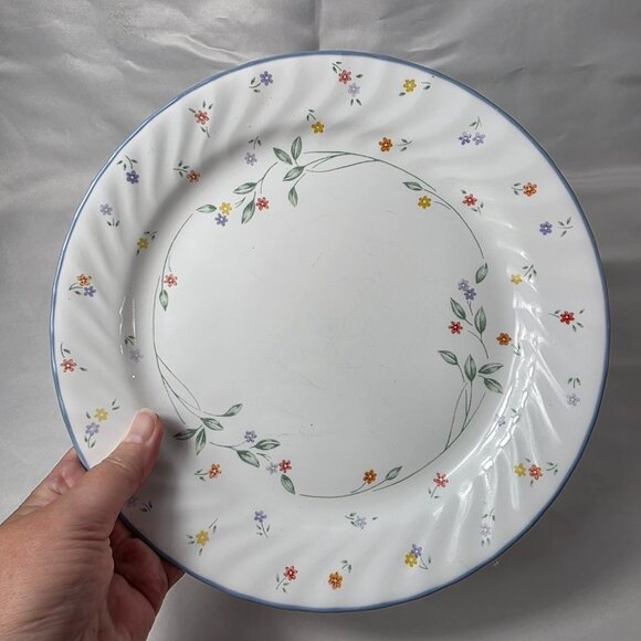 Corelle English Meadow Dinner Plate White Swirl Rim Blue Trim Multicolor Floral - Picture 2 of 14